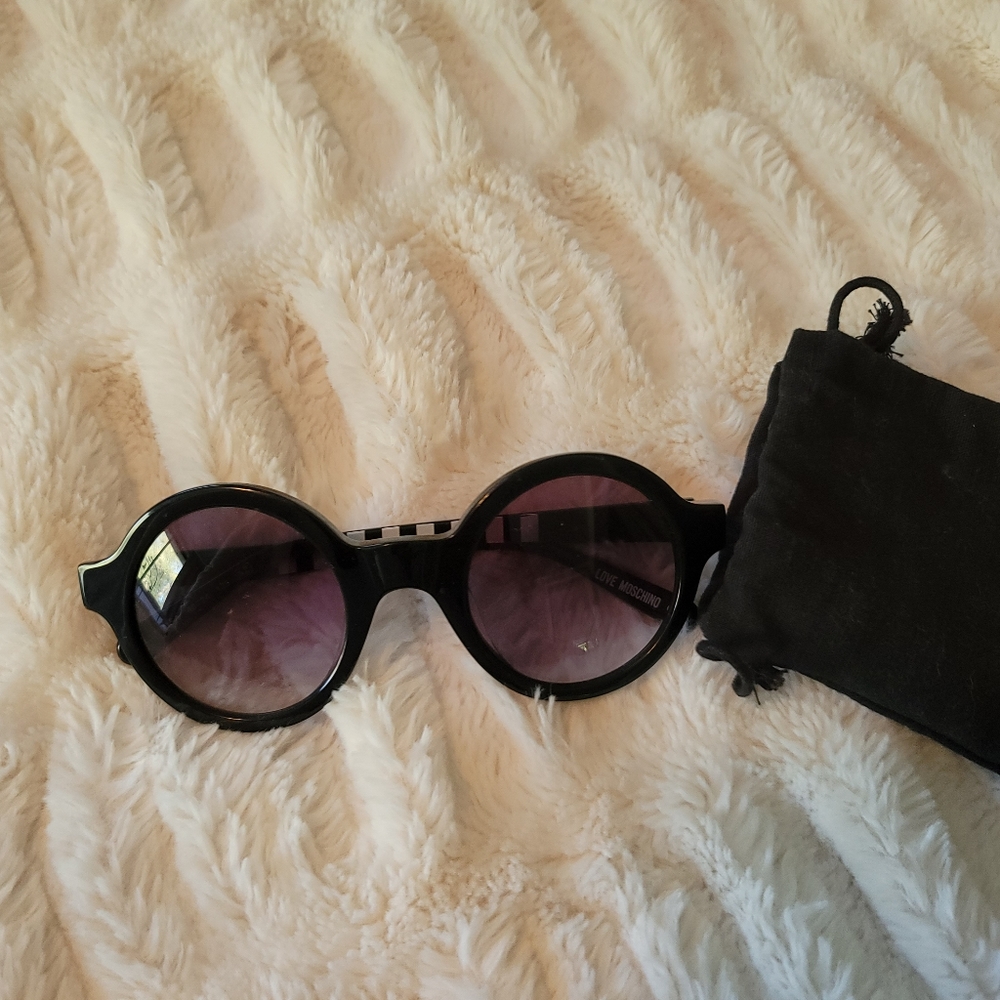 Love Moschino Sunglasses
